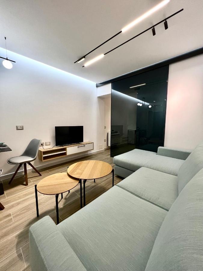 Deluxe Apartment Bllok Tirana Eksteriør billede