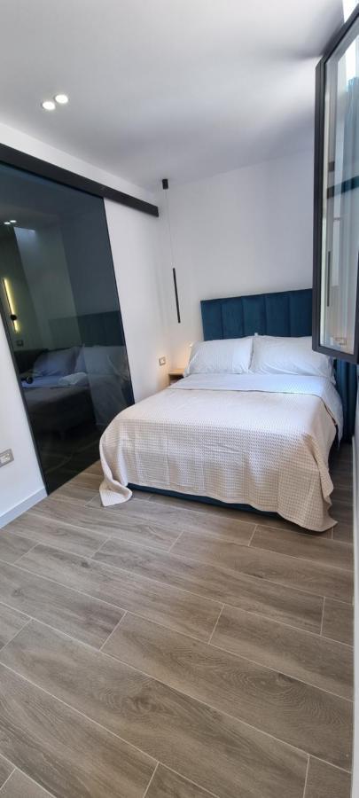 Deluxe Apartment Bllok Tirana Eksteriør billede